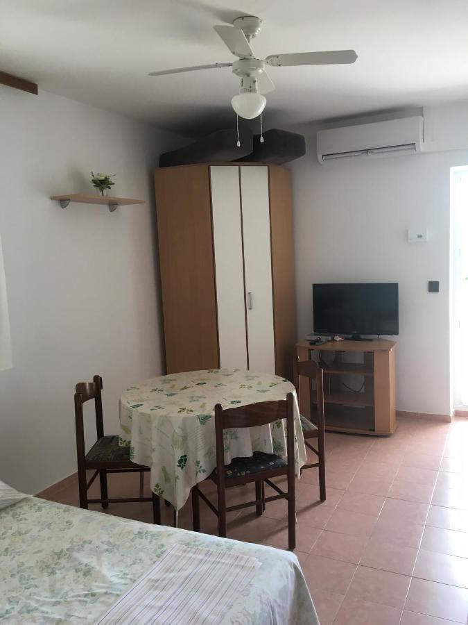Apartmani Belobrk Potocnica Pag Экстерьер фото